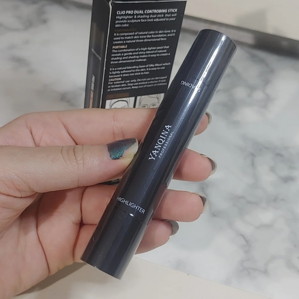 Controbing Makeup Stick